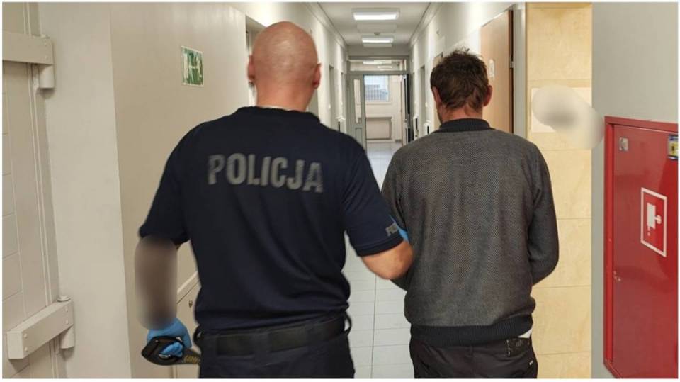 Nocny patrol i wielka wpadka kierowcy – pijany i poszukiwany siedzi już za kratami